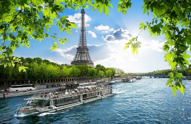 Elit Benelux Paris Alsace İsviçre Almanya Turu THY ile 7 Gece Ekstra Turlar Dahil (BSL - CGN)
