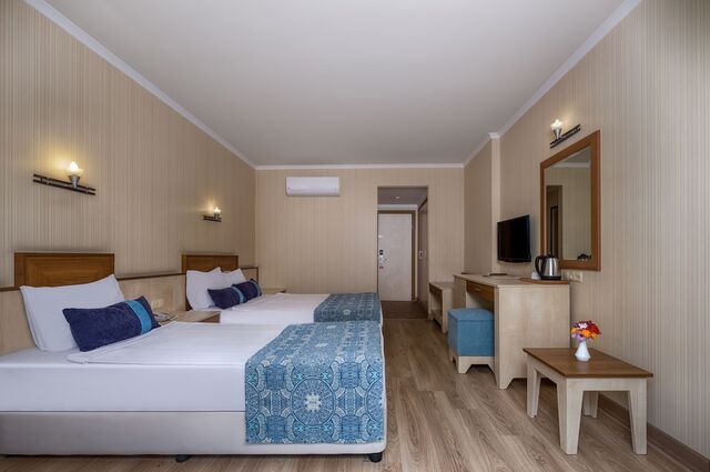 Calido Sol Hotel